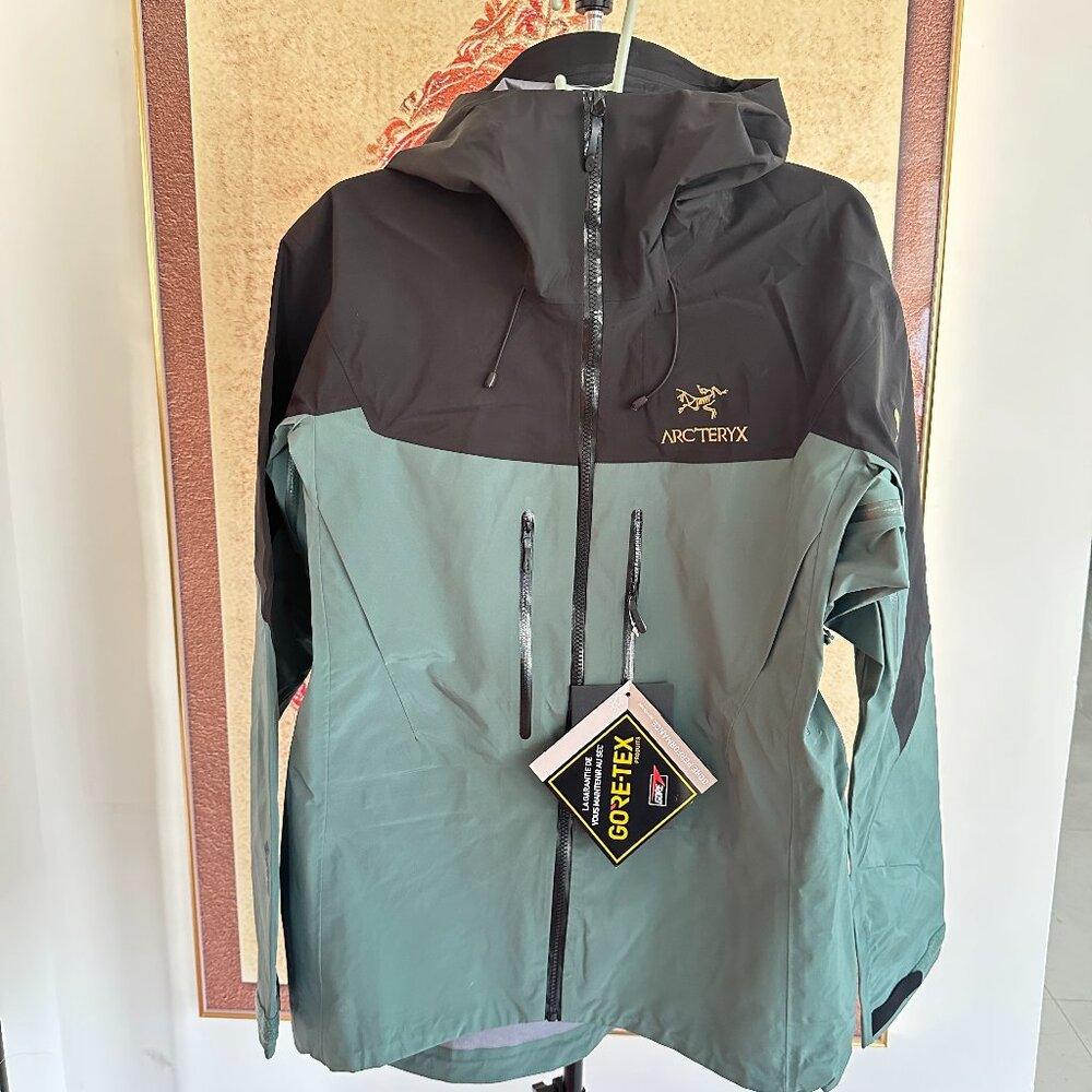 Men's Arcteryx SV7 Black/Green Windproof Waterproof Ski Down Jacket XL